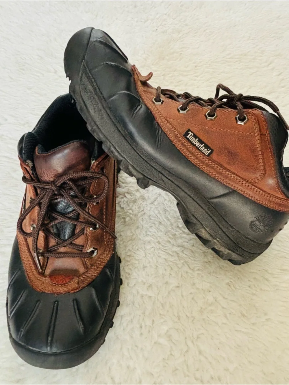 Timberland Brown and Black Genuine leather Lace-Up Chukka Boots Size 9 M